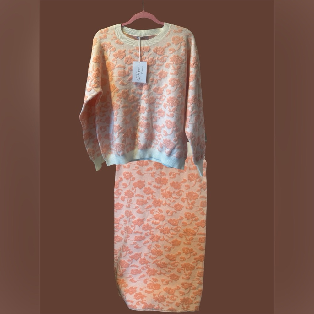 Polagram Gleave Weaved Sweater and Skirt Set (Top Small/ Bottom Medium)